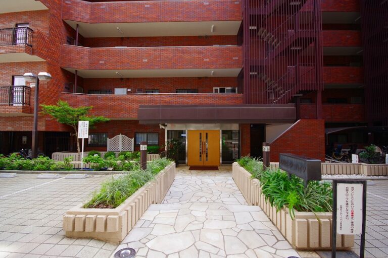 広尾センターハイツ　外観・共用 (2)